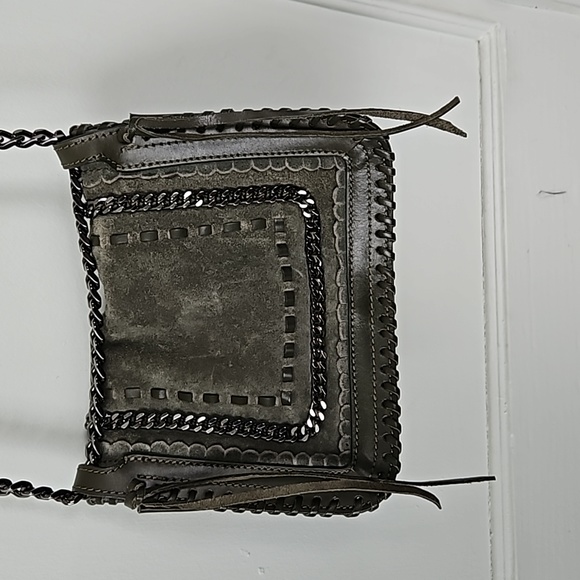 Zara Army Green Suede Adjustable CrossBody Bag- Like New - Picture 2 of 12